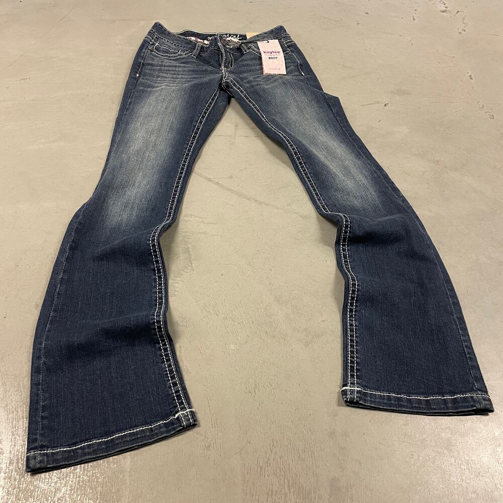 y2k Maurices low rise bootcut jeans 26x32